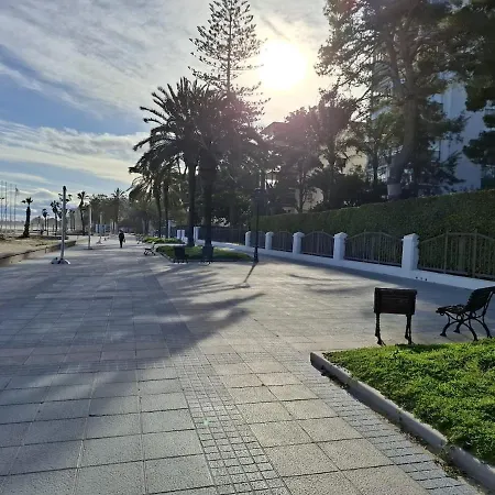 With A Large Terrace And Pool * 贝尼卡西姆